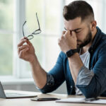 Trockene Augen wegen Bildschirmarbeit